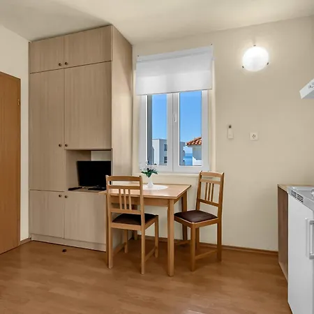 Jakov Apartamento Makarska