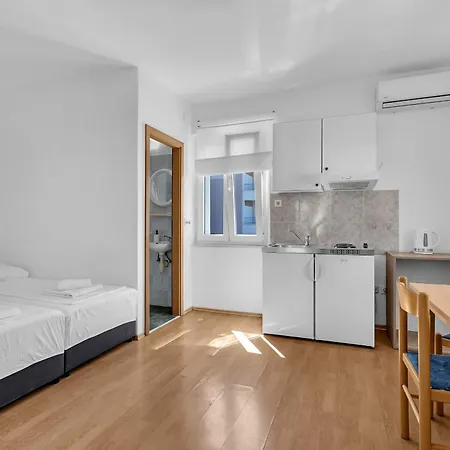 Apartment Jakov Makarska