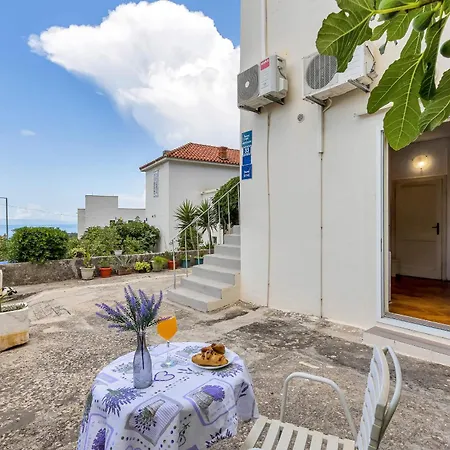 Jakov Apartment *