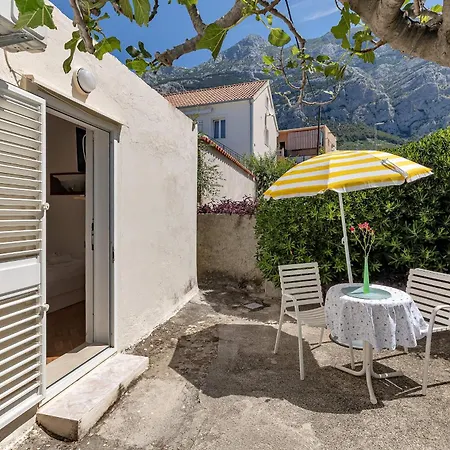 Jakov Apartment Makarska
