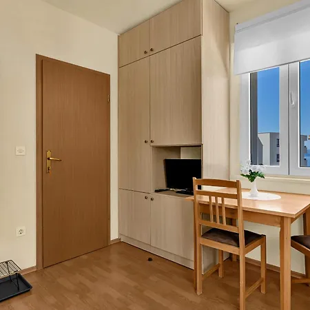 Jakov マカルスカ